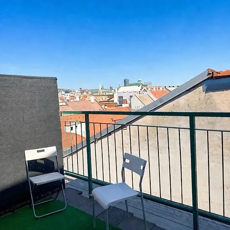 Romantic Getaway In Oldtown With Perfect View 아파트