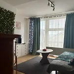 Romantic Getaway In Oldtown With Perfect View براتسيلافا